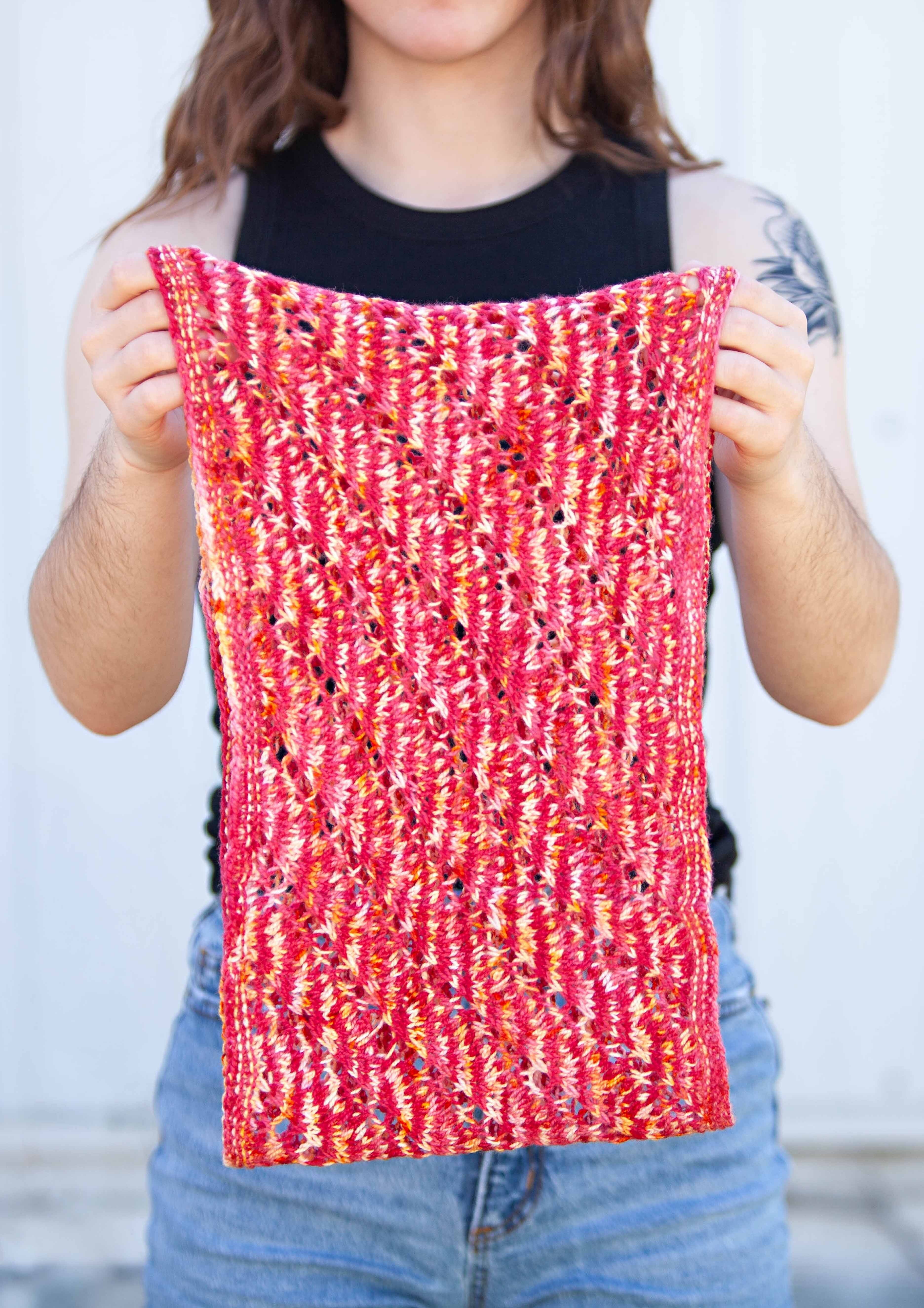 FREE Vortex Cowl Pattern - Fingering Weight Edition