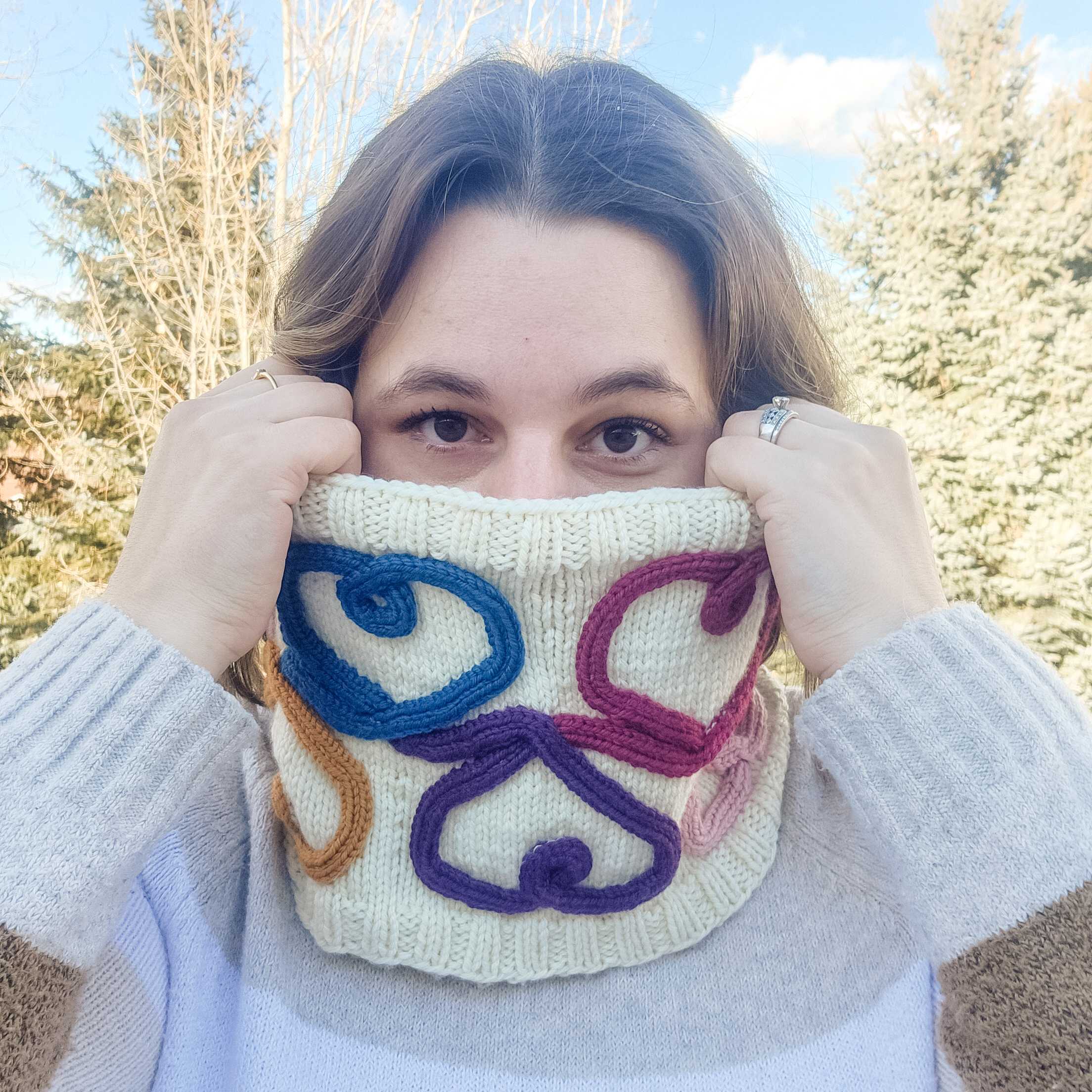 Wandering Hearts Cowl - Cord Quill Free Cable Knitting Pattern PDF