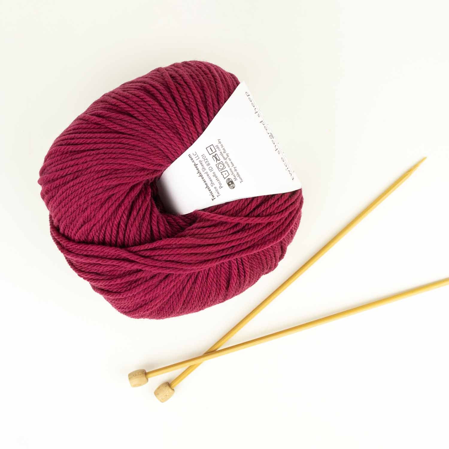 Luxury Worsted weight yarn Sweater weight yarn. Medium Weight yarn. Merino  Cashmere Silk. | Lava Planet WGW