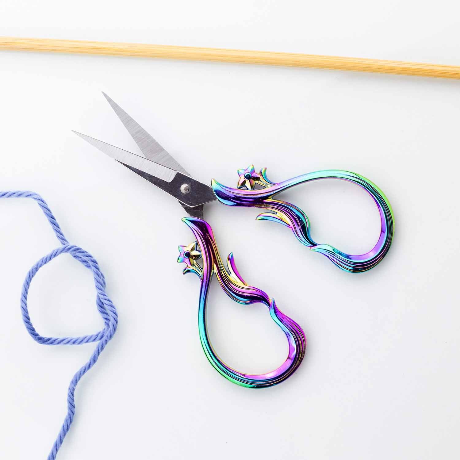 Rainbow Oil-Slick Filigree Sewing Snips – Coyote Ghostcar Creative