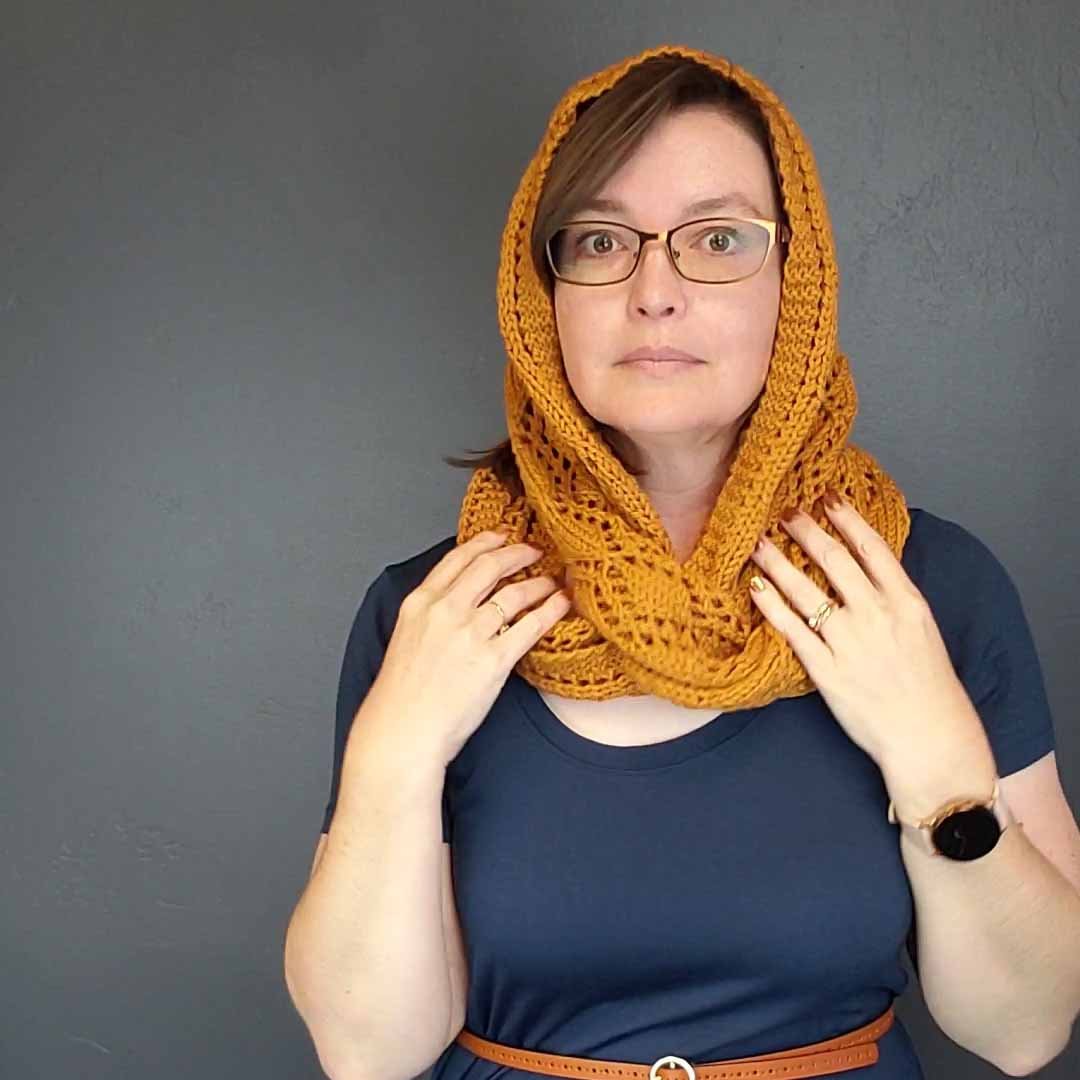 Diamond Trellis Lace Infinity Cowl Pattern